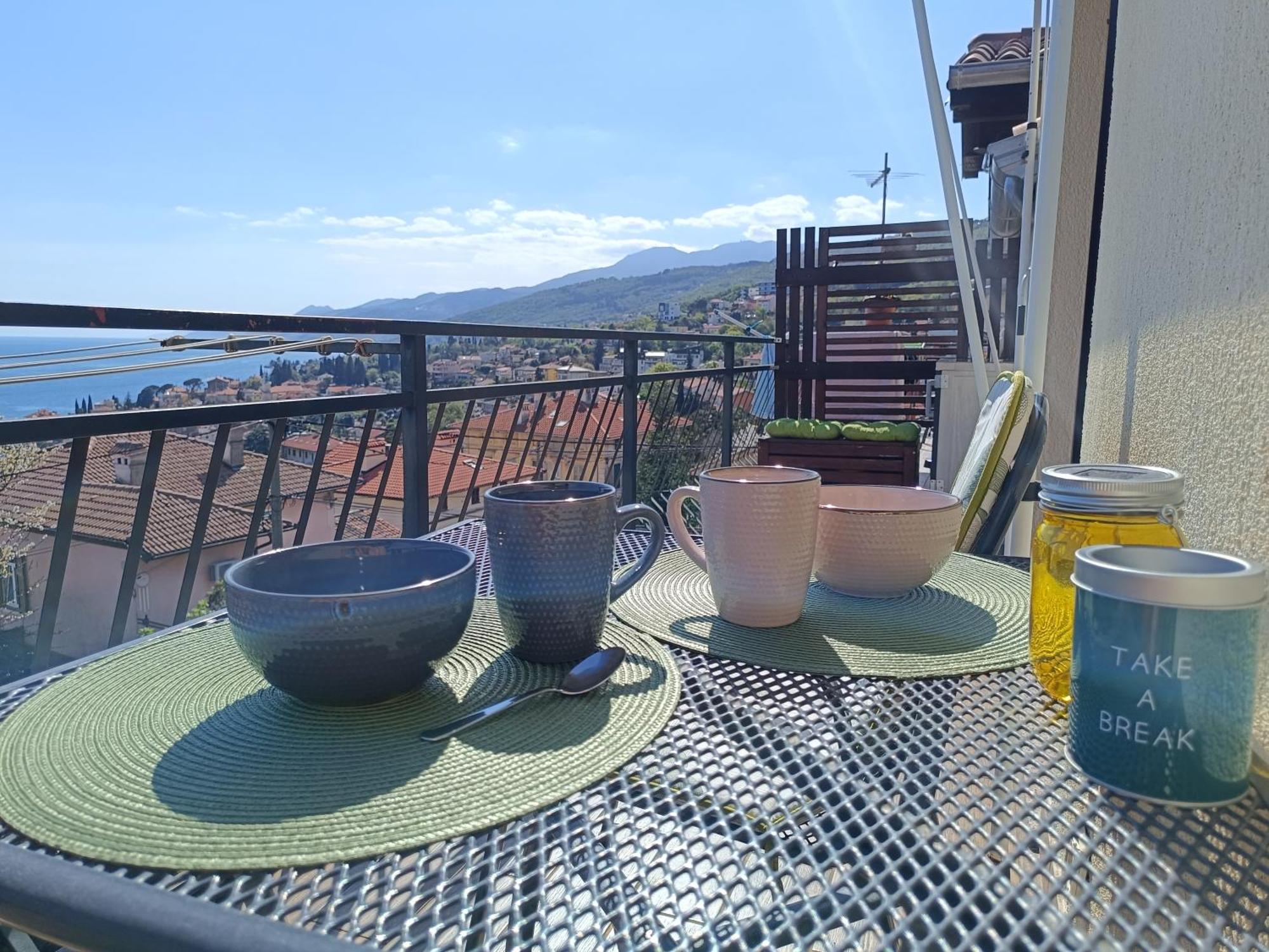 Fenix - Stunning View, Great Location & Free Parking Lejlighed Opatija Eksteriør billede